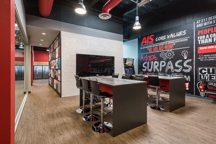 2--Office-TI-Large-AIS,-Northpoint-Bus-Ctr-es-ais_01s