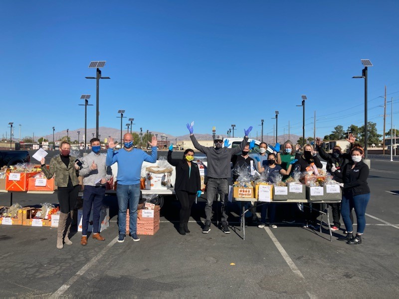 2020-NAIOP Baskets-03 Thanksgiving Baskets