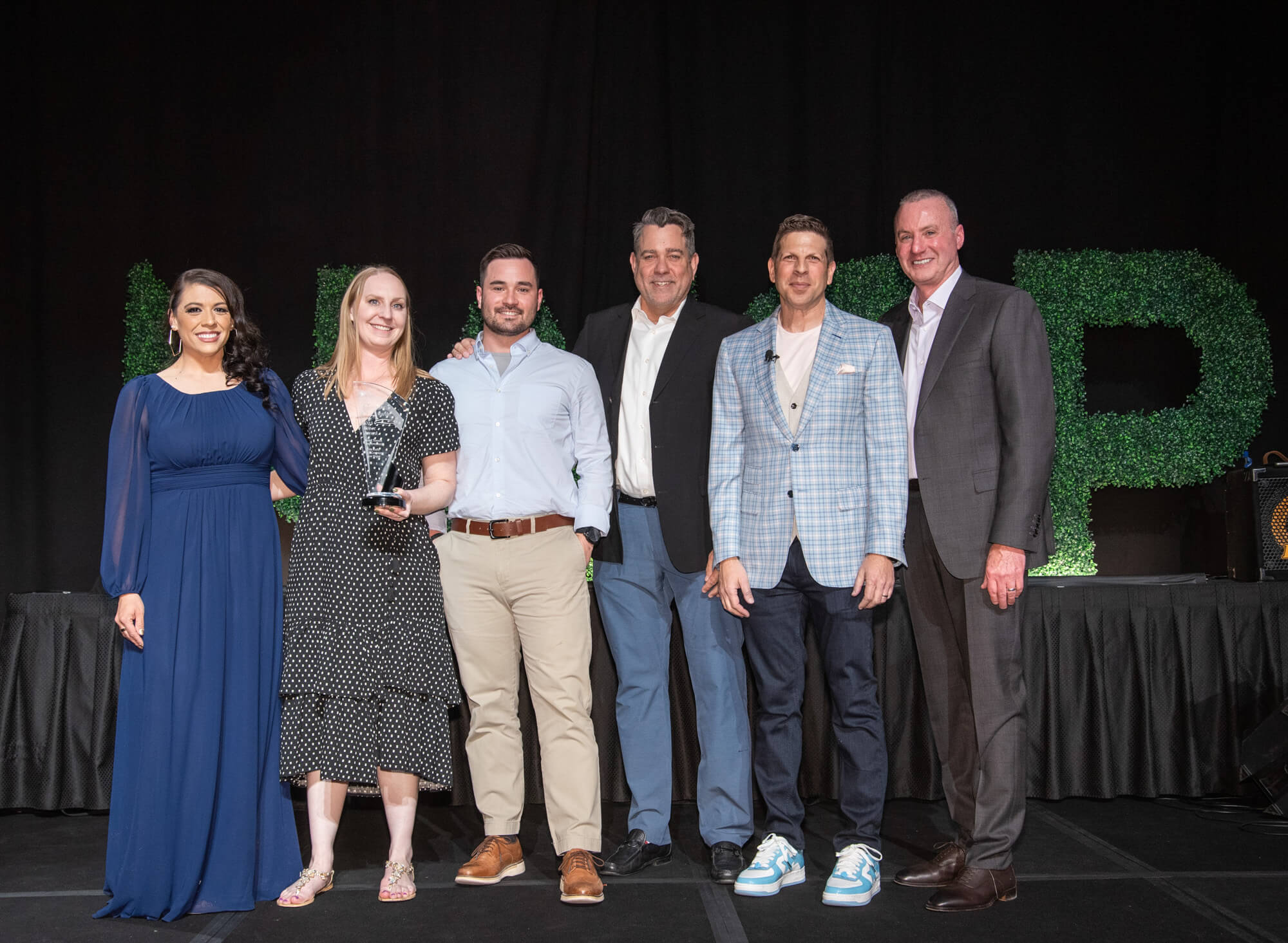 1-Retail TI Earth Caffee 417_Rec and Awards